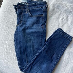 Universal Thread Dark Wash Skinny Jeans